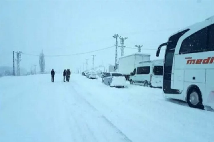 Malatya - Kayseri kara yolu ulaşıma kapandı