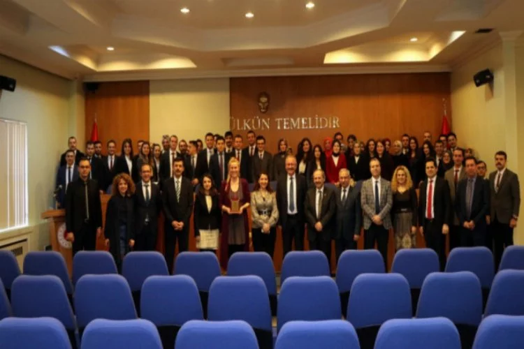 Bursa'da hakim ve savcı adaylarına 'duygu yönetimi' semineri