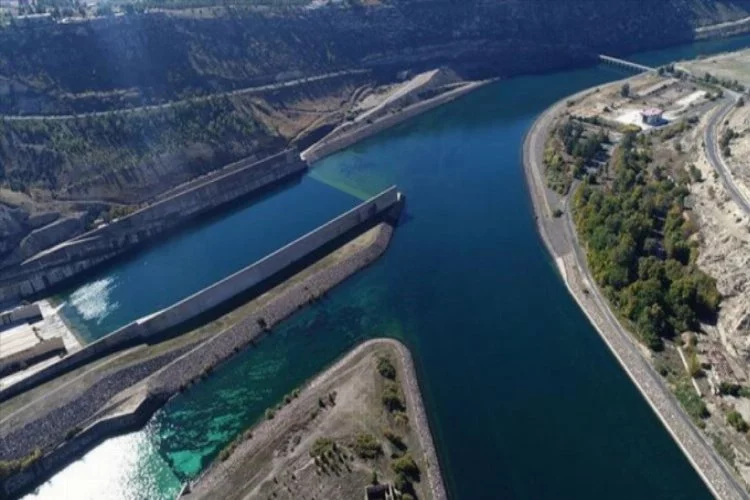 Türkiye'nin 3 büyük barajında enerji üretimi arttı