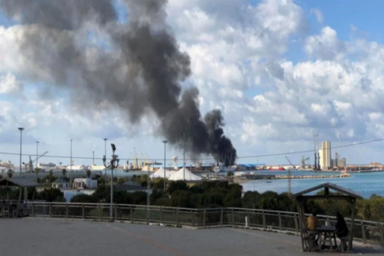 Hafter liderliğindeki Libya Ulusal Ordusu: Türkiye'ye ait gemiyi yok ettik