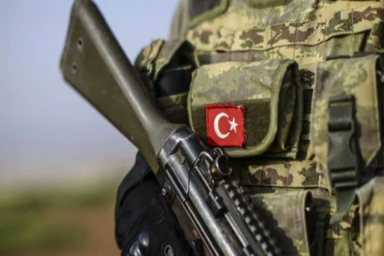 Valilik açıkladı: PKK'dan kaçan 2 terörist teslim oldu