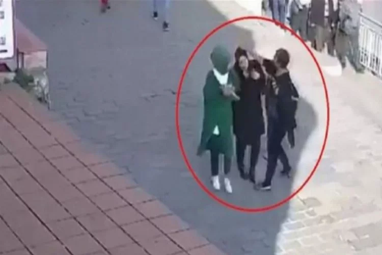 Karaköy'de başörtülü kızlara saldırı davasında karar