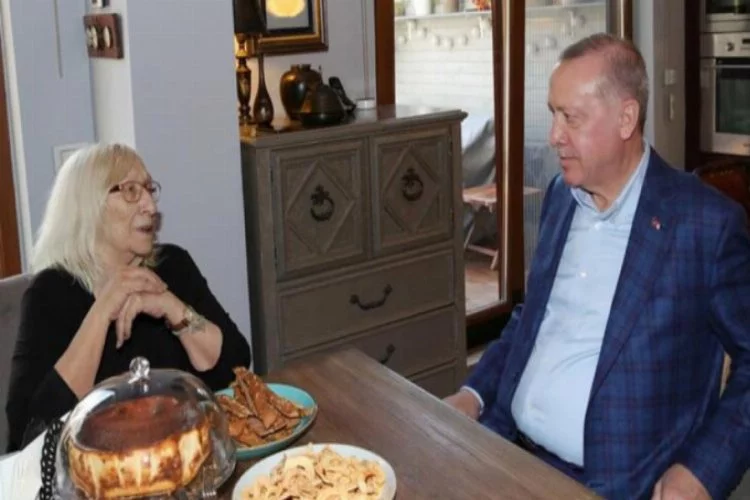 Cumhurbaşkanı Erdoğan'dan Alev Alatlı'ya ziyaret!