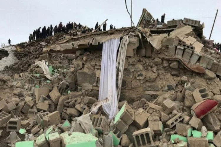 Pakdemirli'den Van depremi açıklaması