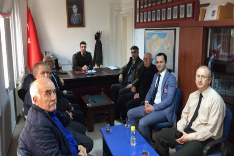 Bursa'da şehit ailelerinden Garnizon Komutanı Bulut'a ziyaret