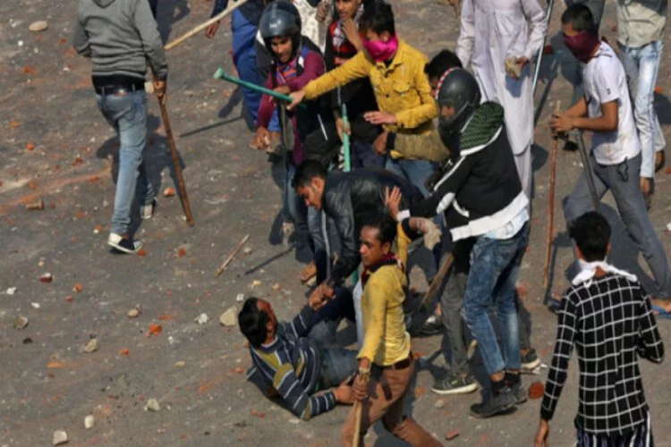 Yeni Delhi'de vatandaşlık yasası karşıtı protestolar sürüyor