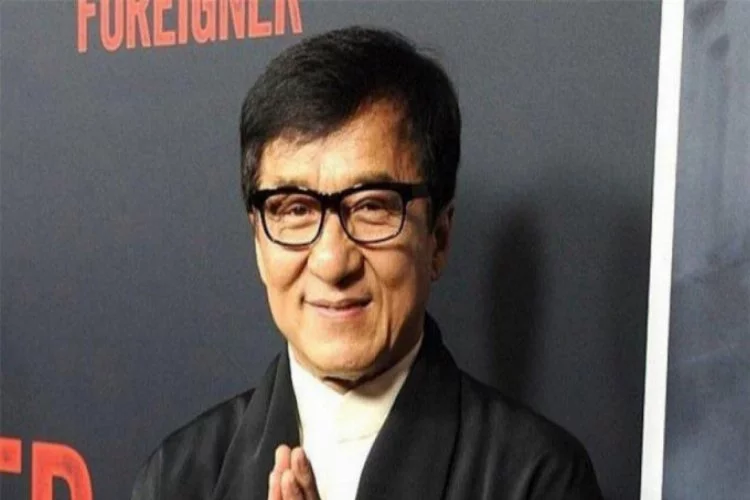 Jackie Chan'den corona virüsü açıklaması