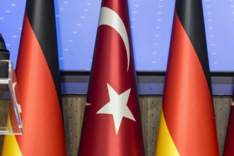 Almanya: Suriye'deki saldırıyı kınıyoruz