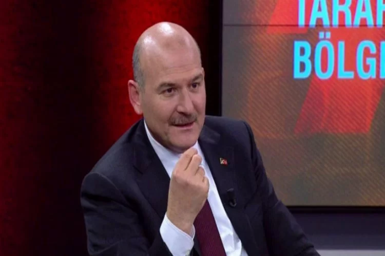 Bakan Soylu, Türkiye'den ayrılan göçmen sayısını açıkladı