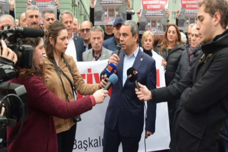 CHP Bursa imza kampanyası başlattı: 'Devlet hastanemizi geri istiyoruz'