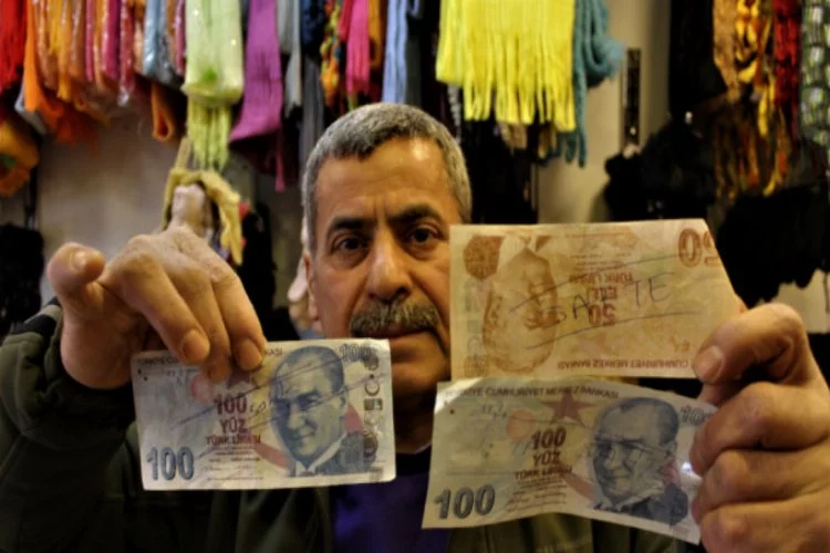 Bursa'da esnaf sahte paralardan koleksiyon yaptı