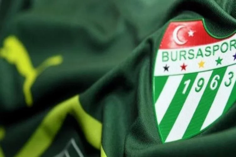 Bursaspor, puan kaybına rağmen iddiasını sürdürdü