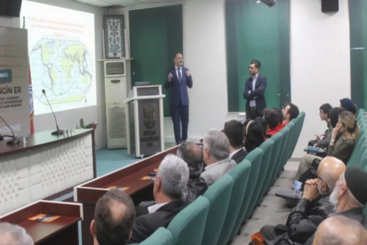 Bursa'da Gürsululara deprem konferansı