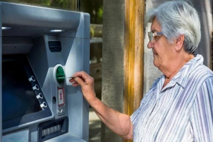 Bankalardan emeklilere koronavirüs uyarısı