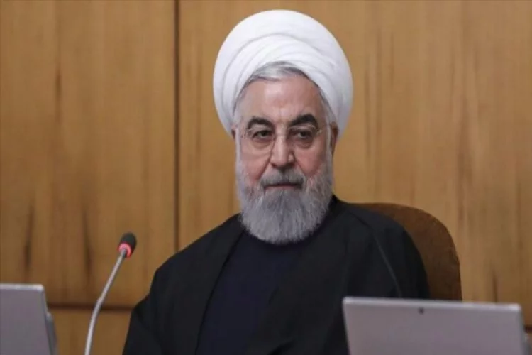 İran'da milletvekillerinden Ruhani'ye 'karantina' çağrısı