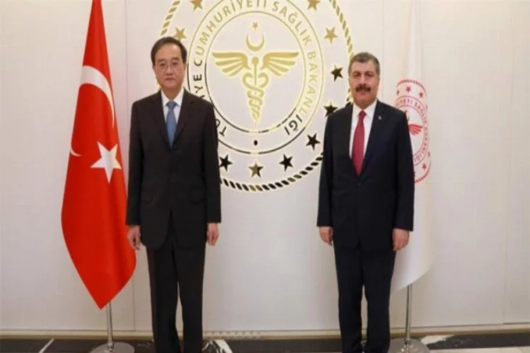 Bakan Koca, Çin Halk Cumhuriyeti Ankara Büyükelçisi ile bir araya geldi