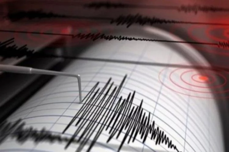 Kuril Adaları'nda şiddetli deprem: Tsunami alarmı!