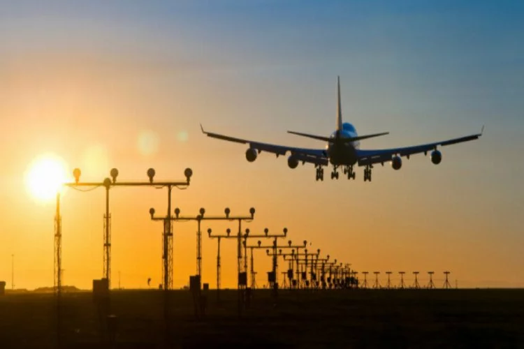 Uçuşu iptal edilen yolculara tanınan yeni haklar Resmi Gazete'de!
