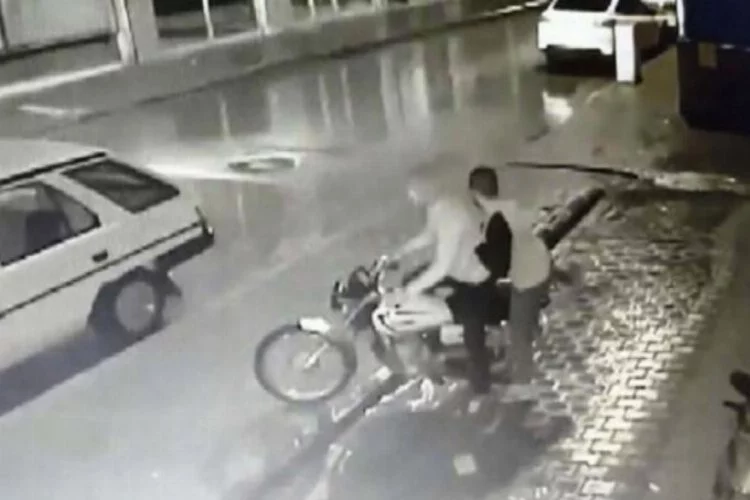 Motosiklet hırsızı yakayı ele verildi!