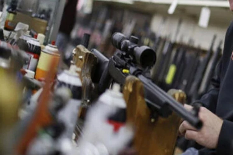 Los Angeles Şerifi: Silah mağazaları kapanmalı