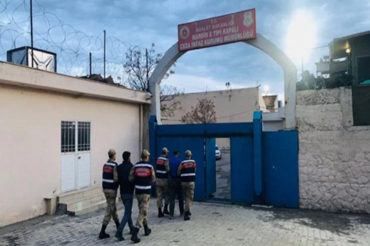 Ailelerinin evlerinde saklanan PKK'lı 2 terörist yakalandı