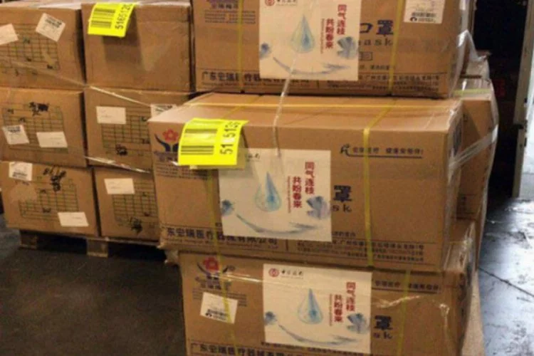 Koronavirüs yardımı! Çin, 44 koli medikal malzemeyi Türkiye'ye gönderdi