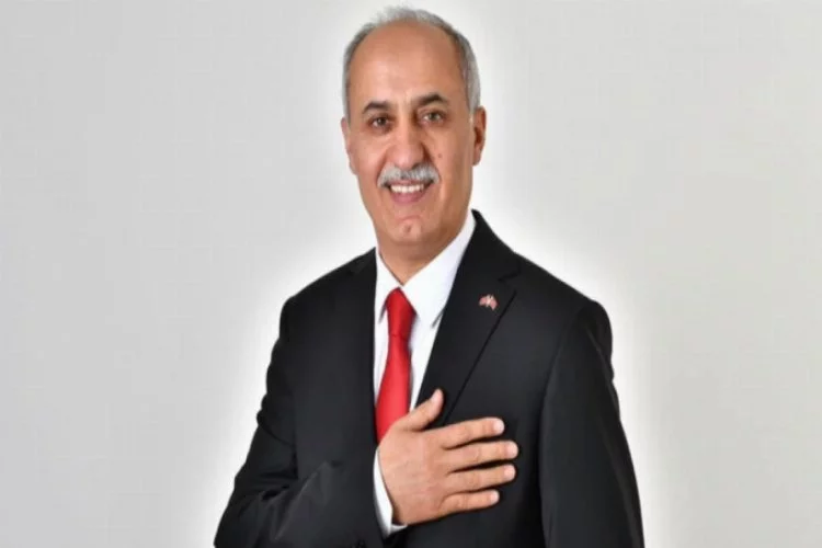 Bursa Yenişehir Belediye Başkanı Aydın destek için maaşını bağışladı