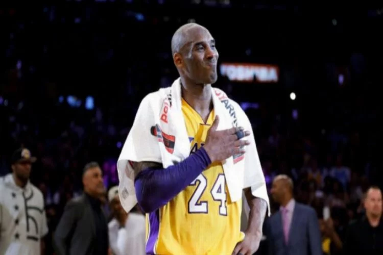 NBA efsanesi Kobe Bryant'ın son havlusu 197 bin TL'ye satıldı