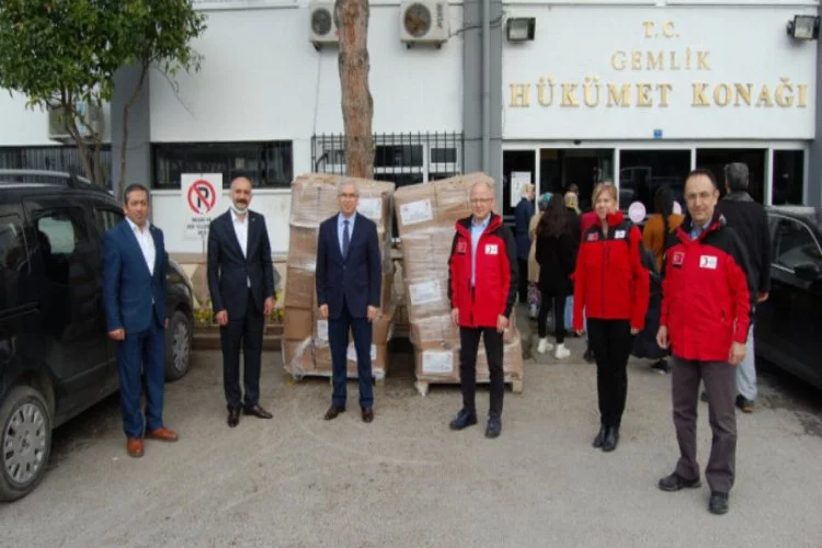 Türk Kızılay Bursa Şubesi umut olmaya devam ediyor