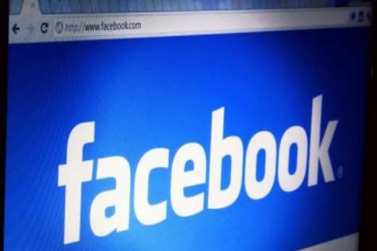 Facebook'ta çocuk pornosu skandalı