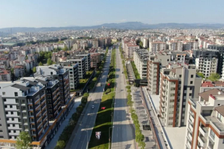 Bursa'nın hareketli caddeleri sessizleşti