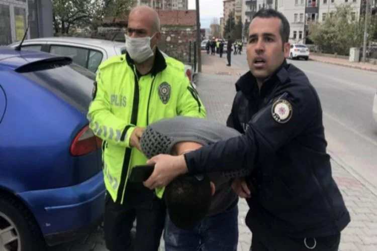 Polisin "dur" ihtarına uymayan kişi kovalamaca sonucu yakalandı