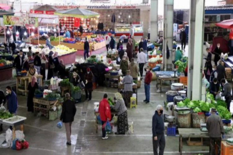 Zonguldak'ta halk pazarları 26 gün sonra açıldı