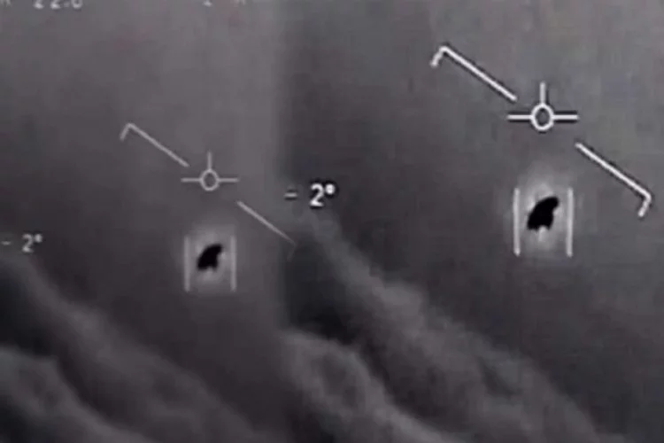Pentagon "UFO" görüntülerini ilk kez yayınladı!