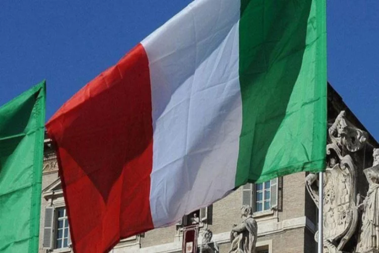 İtalya ekonomisi yüzde 4.7 daraldı