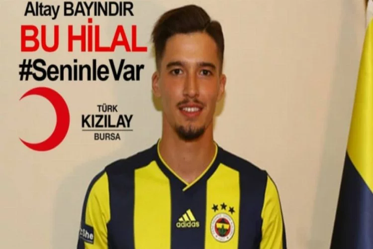 Bursasporlu Yıldız Selçuk Şahin'in ardından bir destekte Fenerbahçeli genç yıldız Altay Bayındır'dan geldi