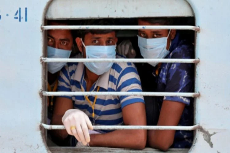 Hindistan'da koronavirüs ölümlerinde 24 saatteki en büyük artışı kaydetti
