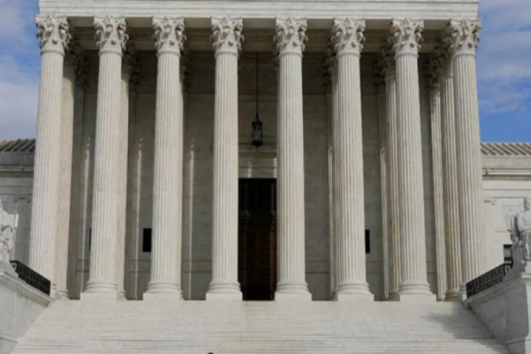 Anayasa Mahkemesi'nin tarihi oturumunda 'sifon sesi'