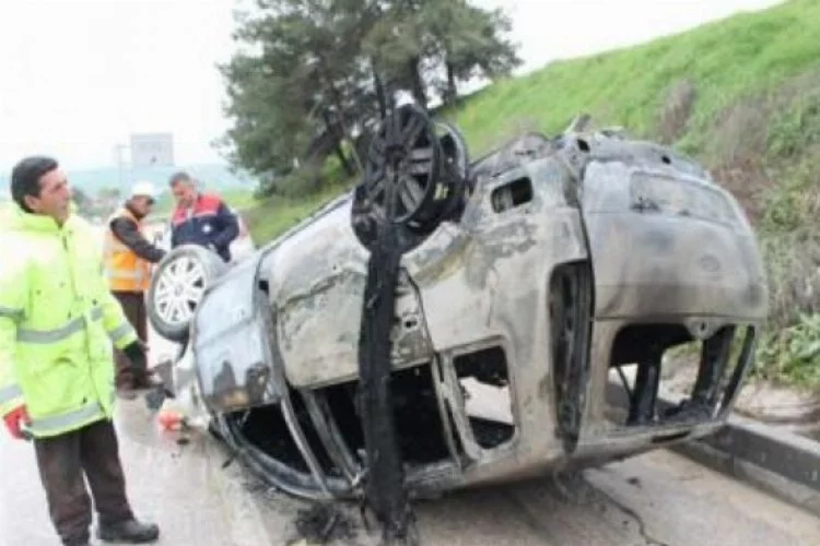 İzmir Yolu'nda feci kaza:3'ü ağır 4 yaralı