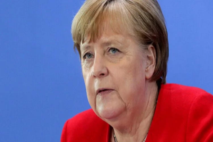 Merkel'i Hitler ile kıyaslayınca...