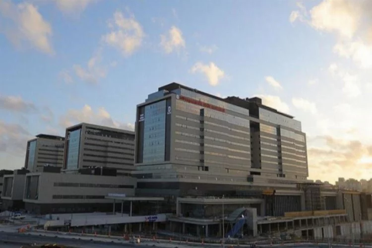 Başakşehir Şehir Hastanesi'nin yolları da 20 Mayıs'ta açılacak