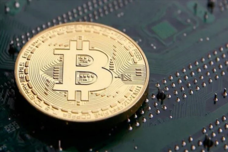 Bölündükten sonra düşen Bitcoin toparlanıyor