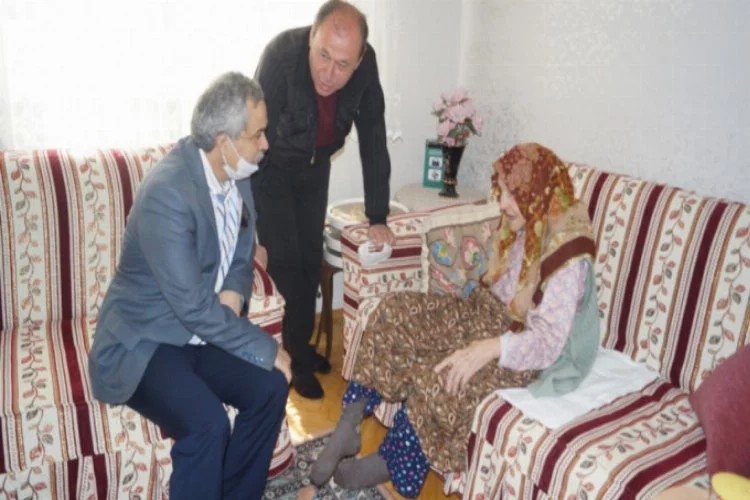 İşte Bursa'nın en yaşlı anneleri: Biri 107 diğeri 103 yaşında...