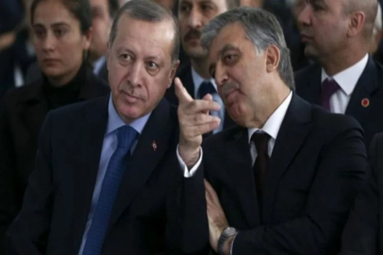Erdoğan, Abdullah Gül'e fark attı