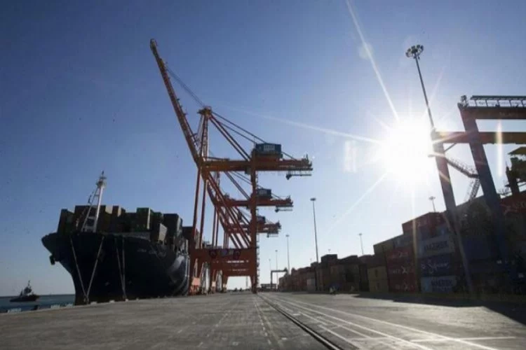 Türk limanlarında elleçlenen yük miktarı arttı