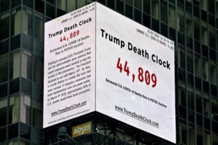"Trump'ın Ölüm Saati" Times Meydanı'na asıldı