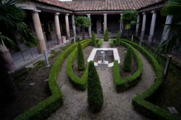 Korona nedeniyle kapatılan Pompeii kapılarını yeniden açıyor