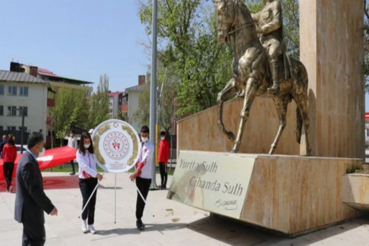 Ağrı'da 15-21 Mayıs Gençlik Haftası başladı