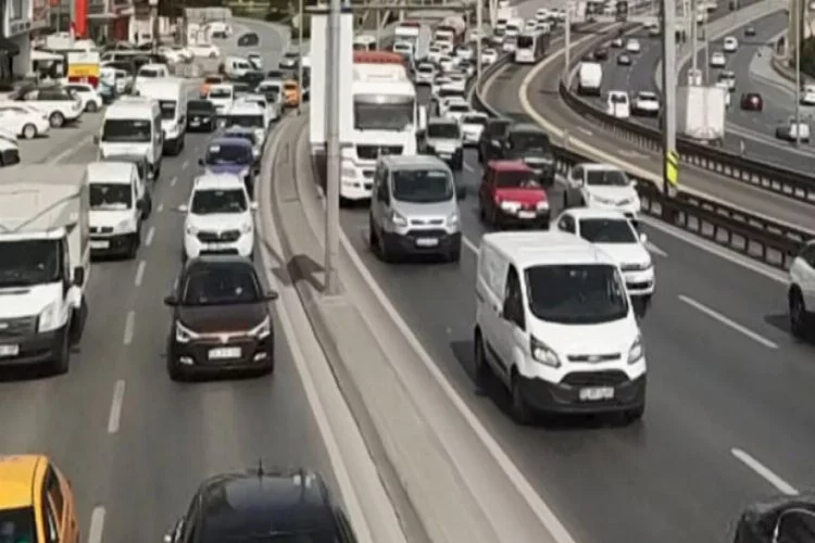 İstanbul'da trafikte dikkat çeken yoğunluk!