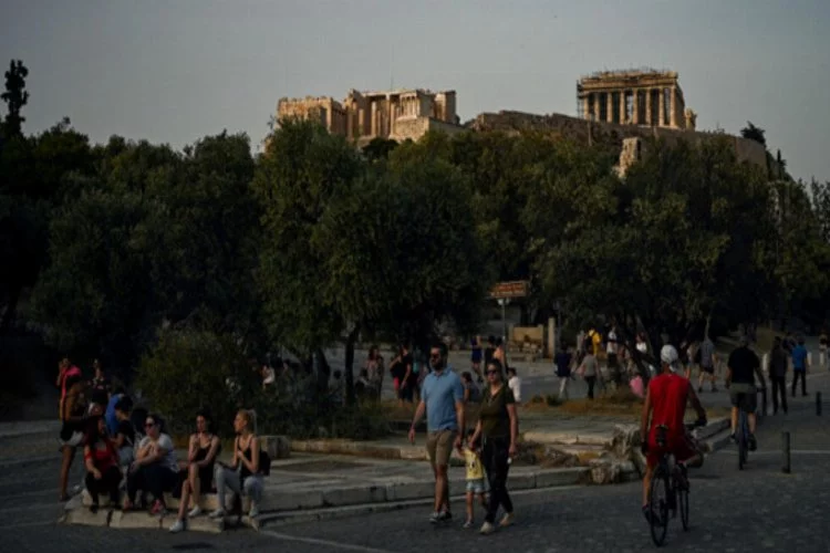 Yunanistan'da Akropolis yeniden ziyarete açıldı